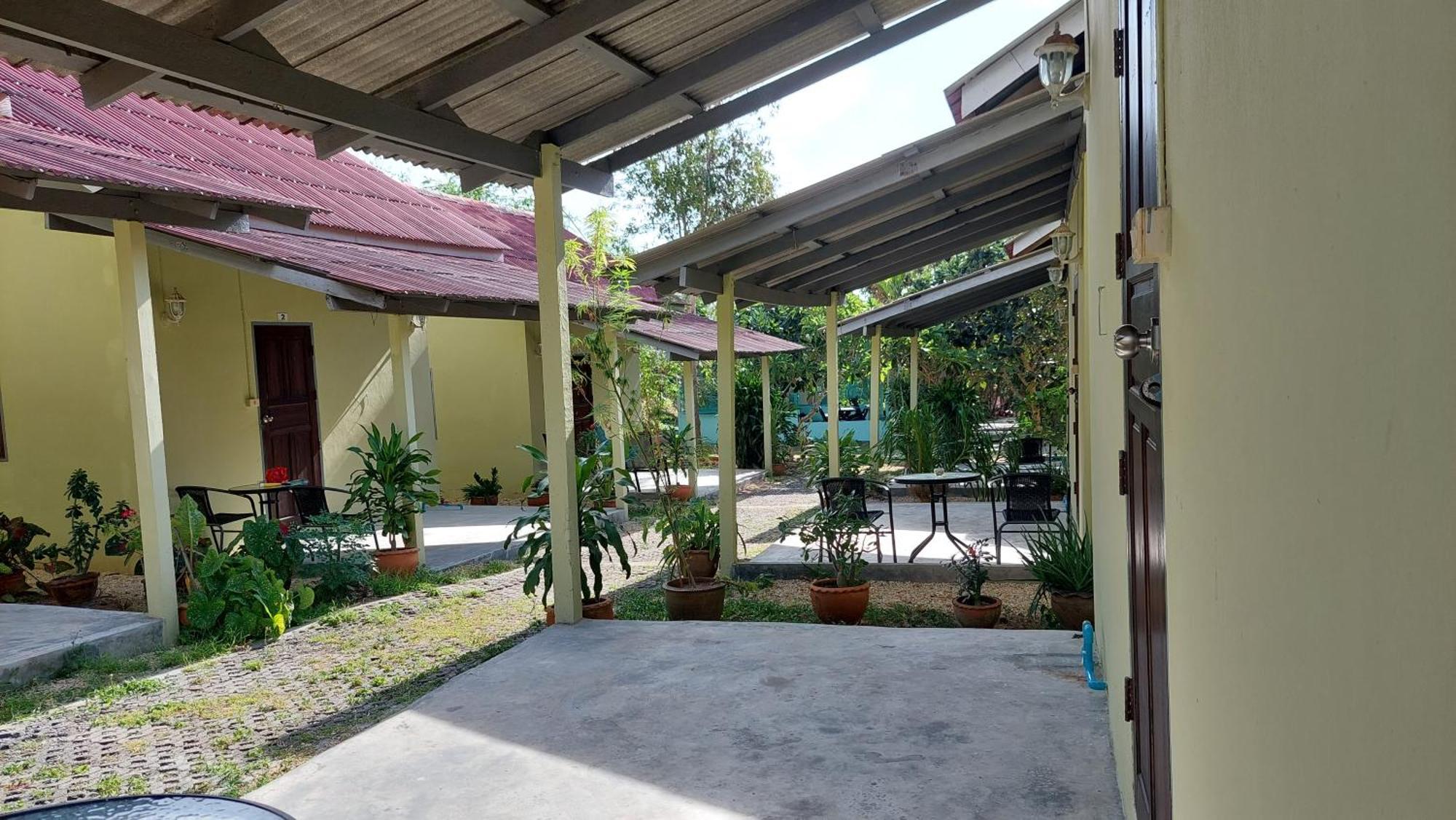 U53/37 Ko Samui